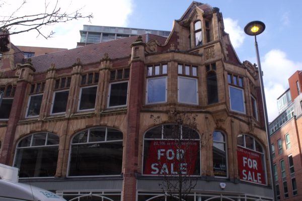 housing sales rise