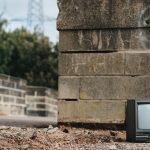 TV with built-in battery